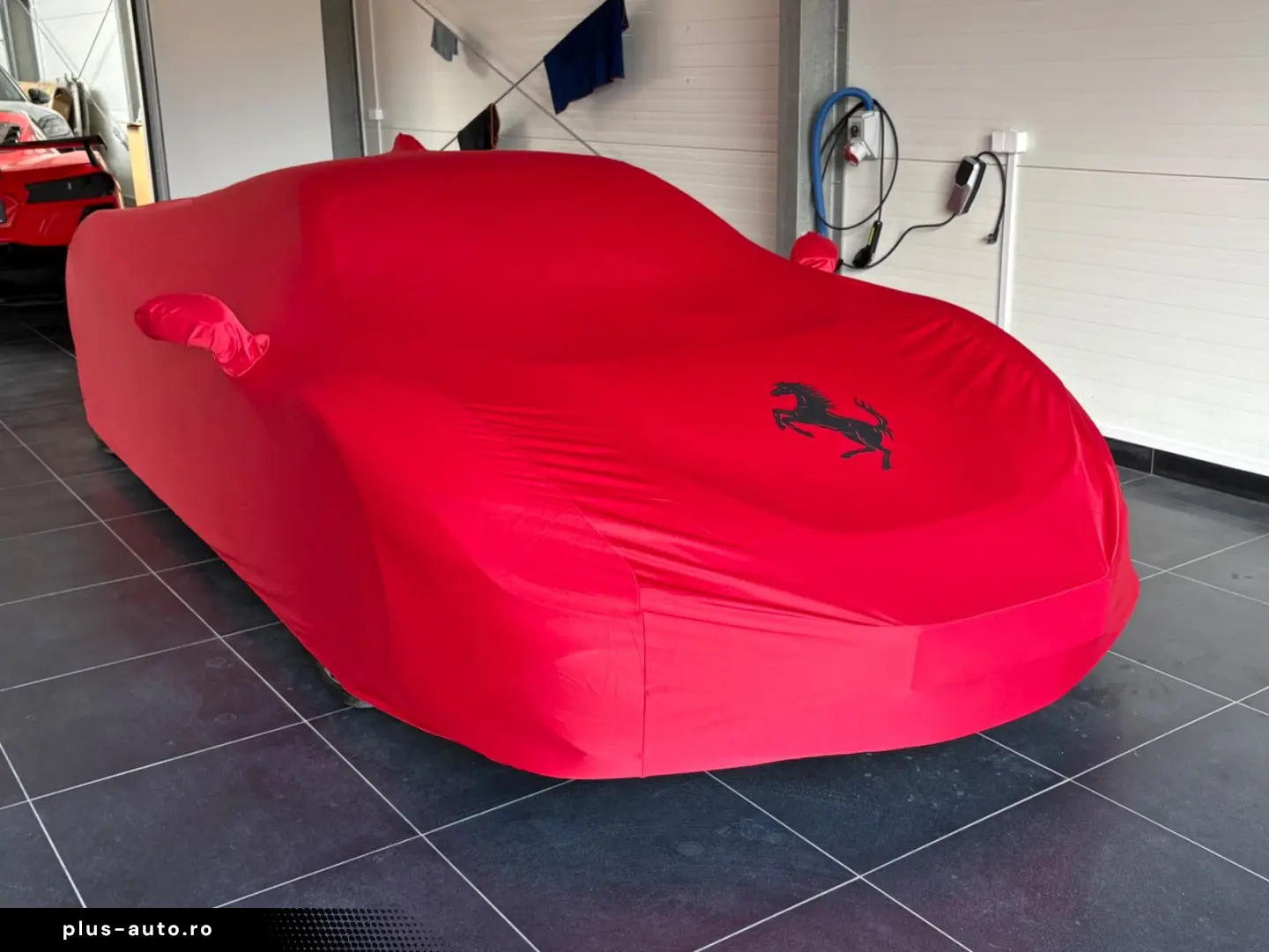 FERRARI SF90 stradale