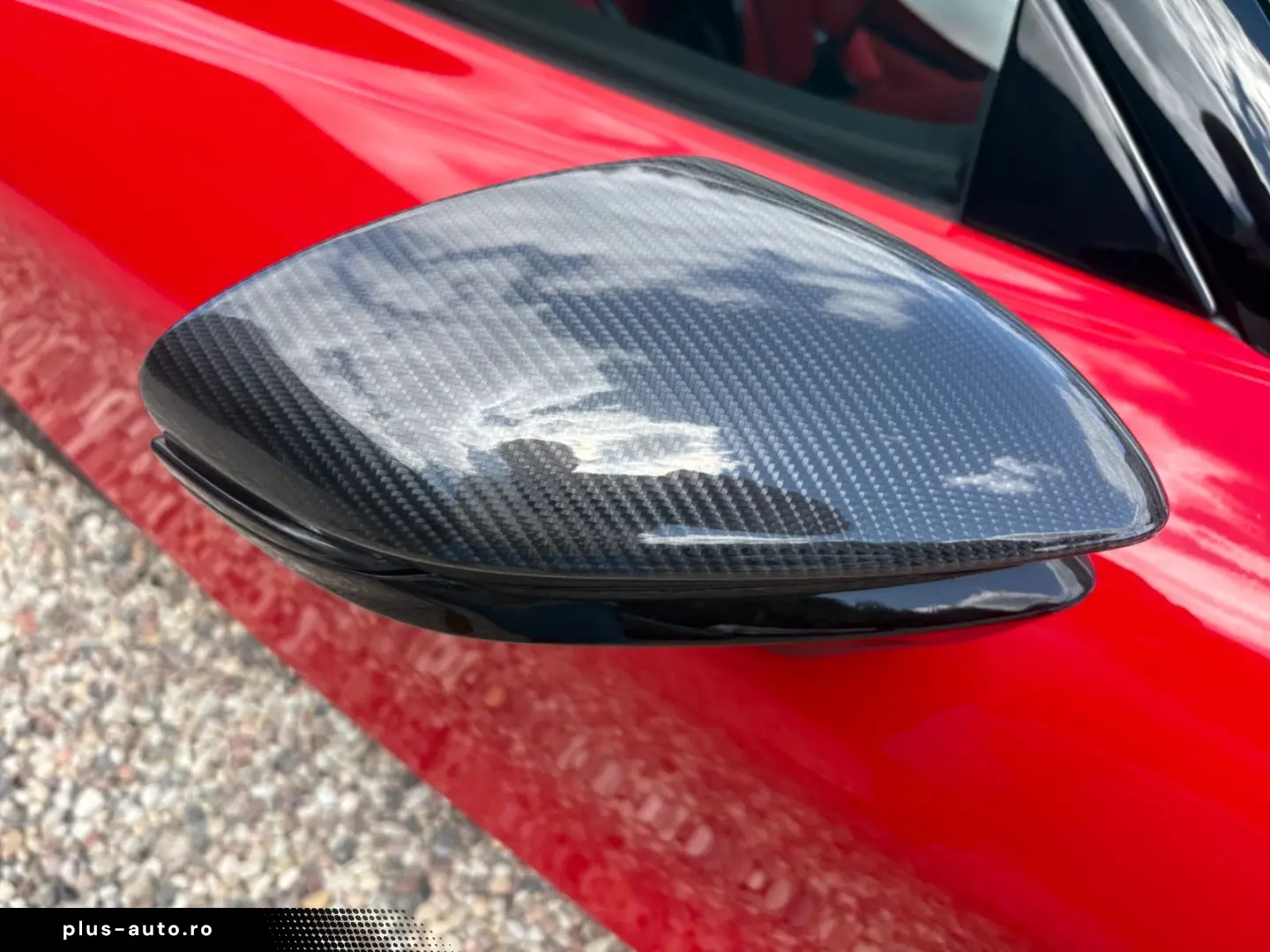 FERRARI SF90 stradale