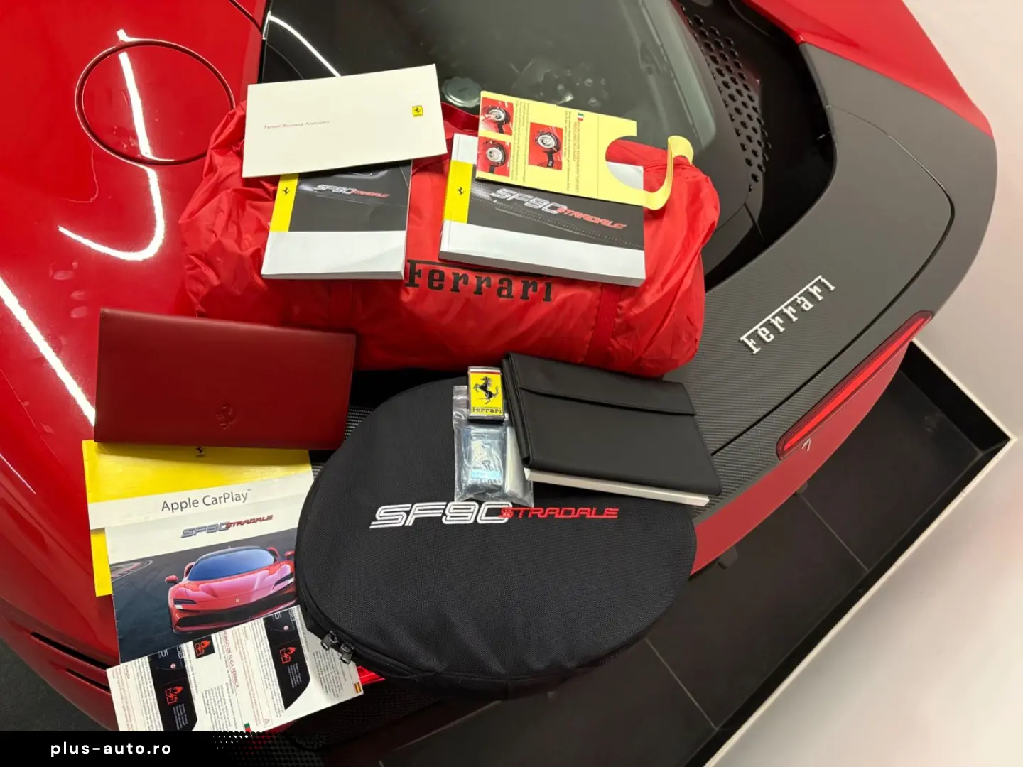 FERRARI SF90 stradale