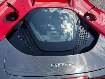FERRARI SF90 stradale