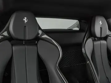 FERRARI 296 GTB
