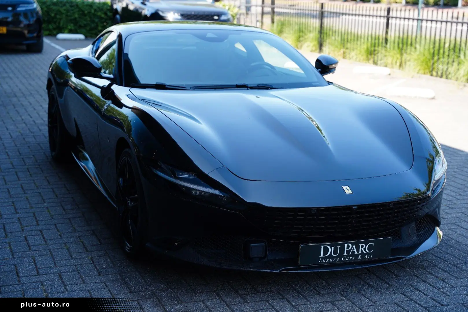 FERRARI Roma 3.9 T V8 CARBON