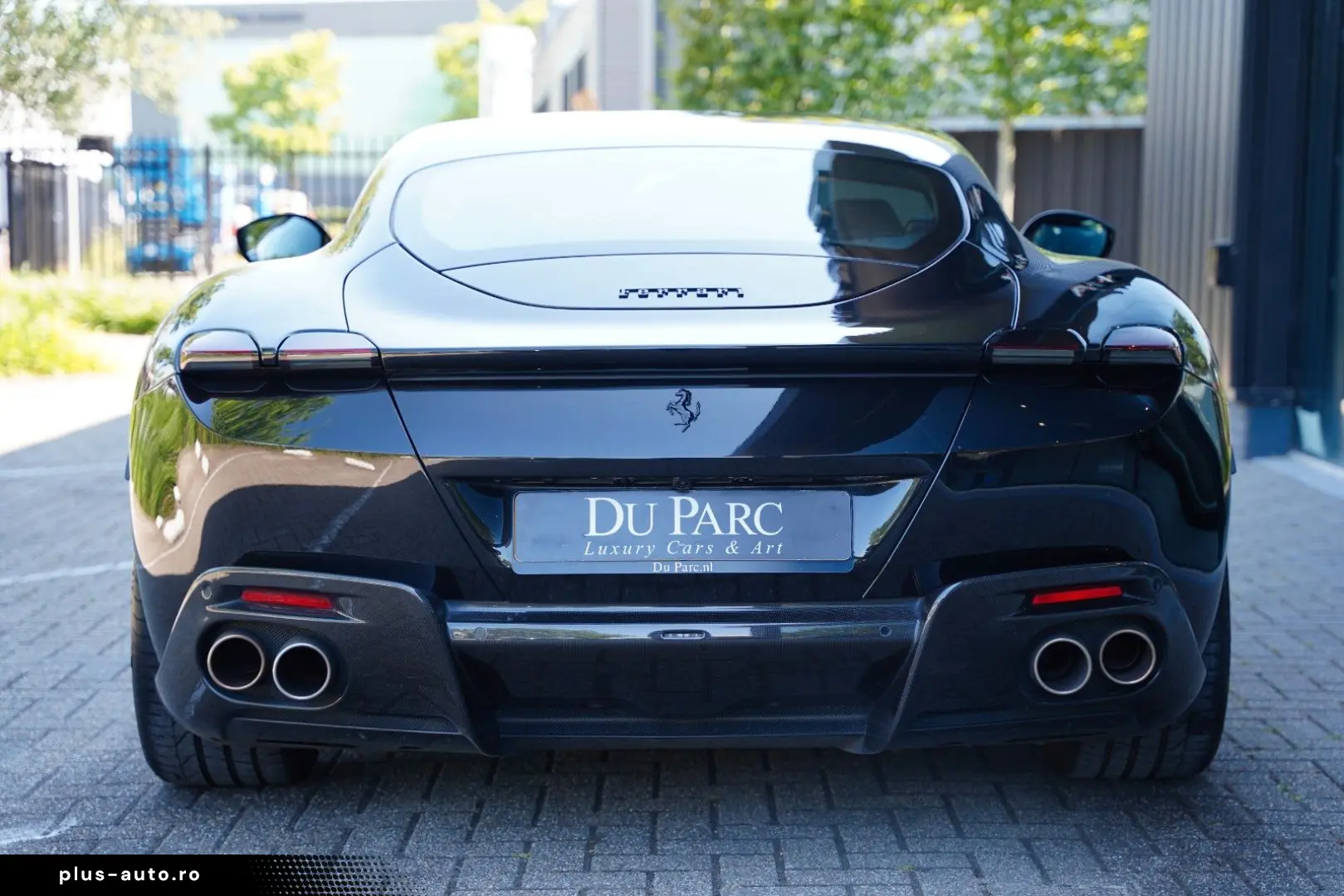 FERRARI Roma 3.9 T V8 CARBON