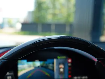 FERRARI Roma 3.9 T V8 CARBON