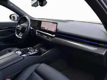 BMW 540d xDrive Tour M Sport Pro