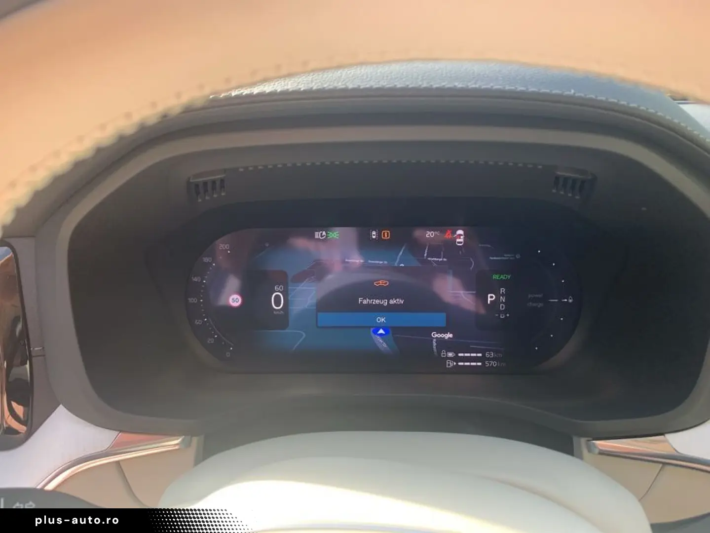 VOLVO XC60 T8 AWD Plug-in Hybrid Ultra Dark