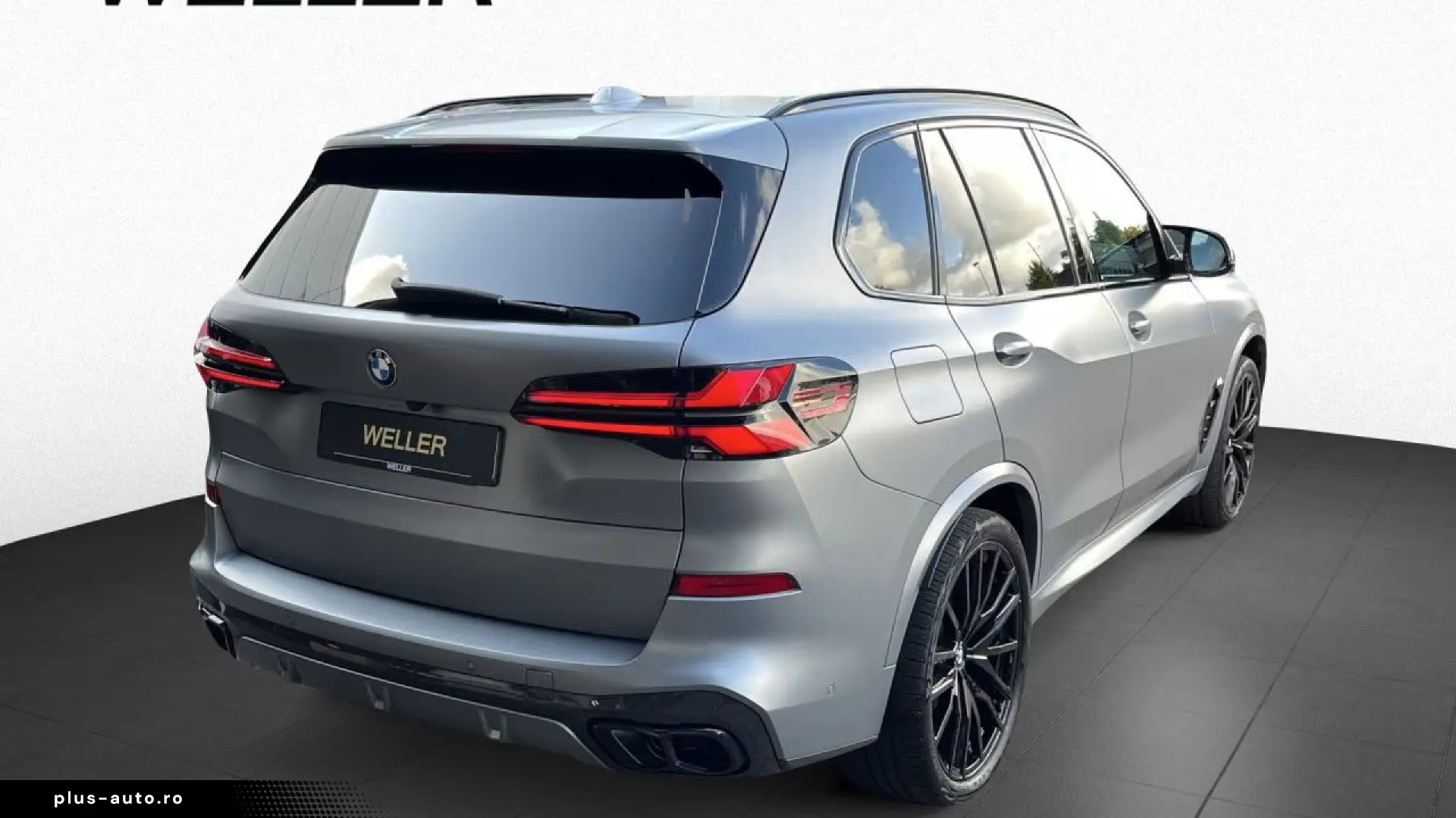 BMW X5 M60i xDrive HUD B W 360