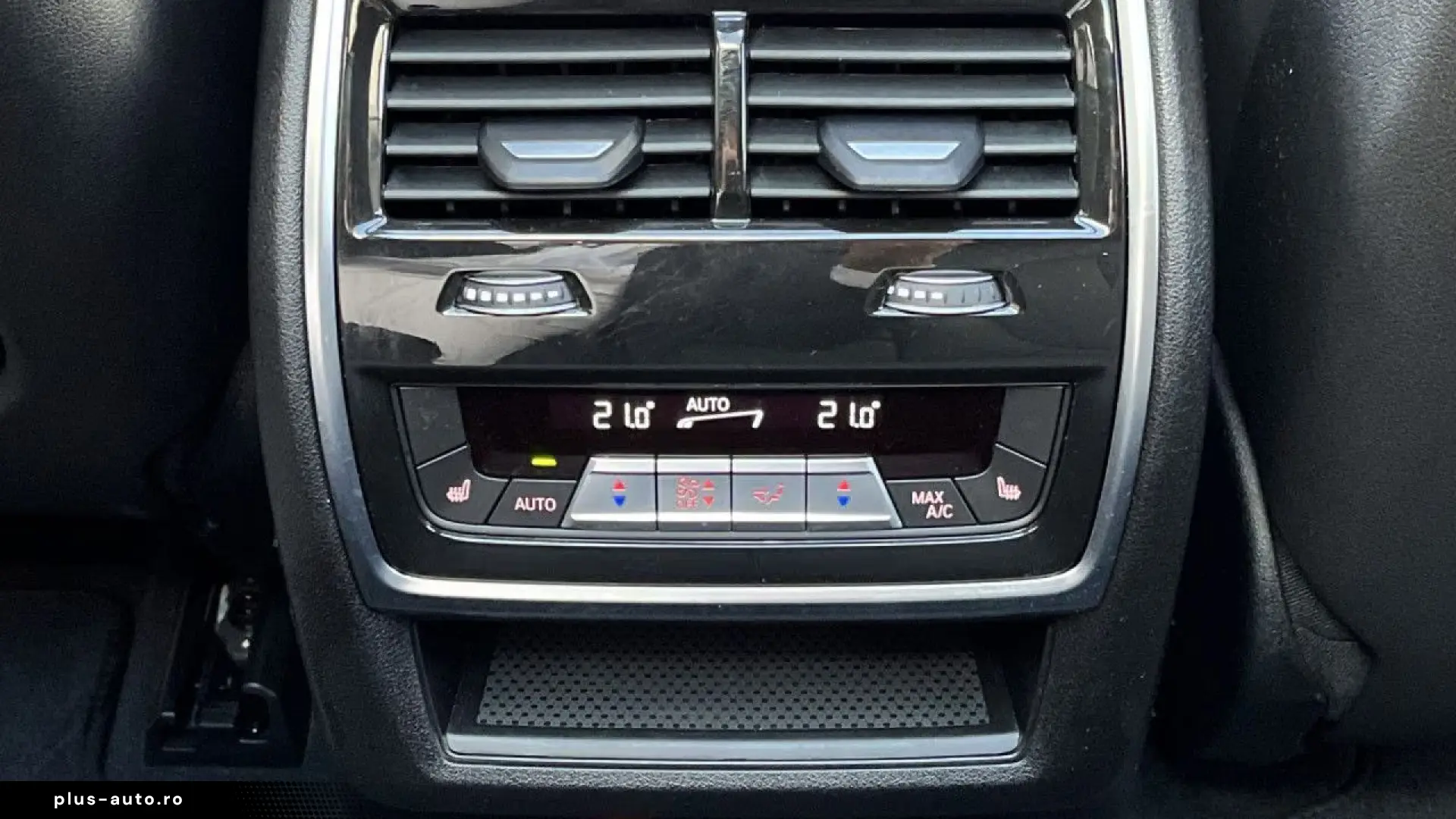 BMW X5 M60i xDrive HUD B W 360