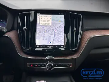 VOLVO XC60 B5 Ultra Dark AWD HUD AD Digitales Cockpit