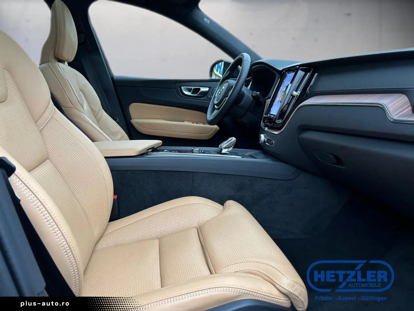 VOLVO XC60 B5 Ultra Dark AWD HUD AD Digitales Cockpit
