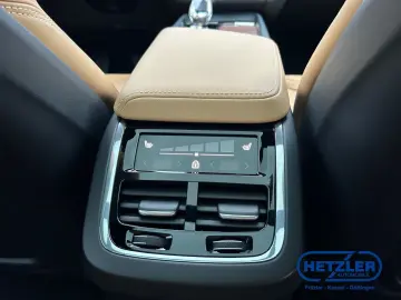 VOLVO XC60 B5 Ultra Dark AWD HUD AD Digitales Cockpit