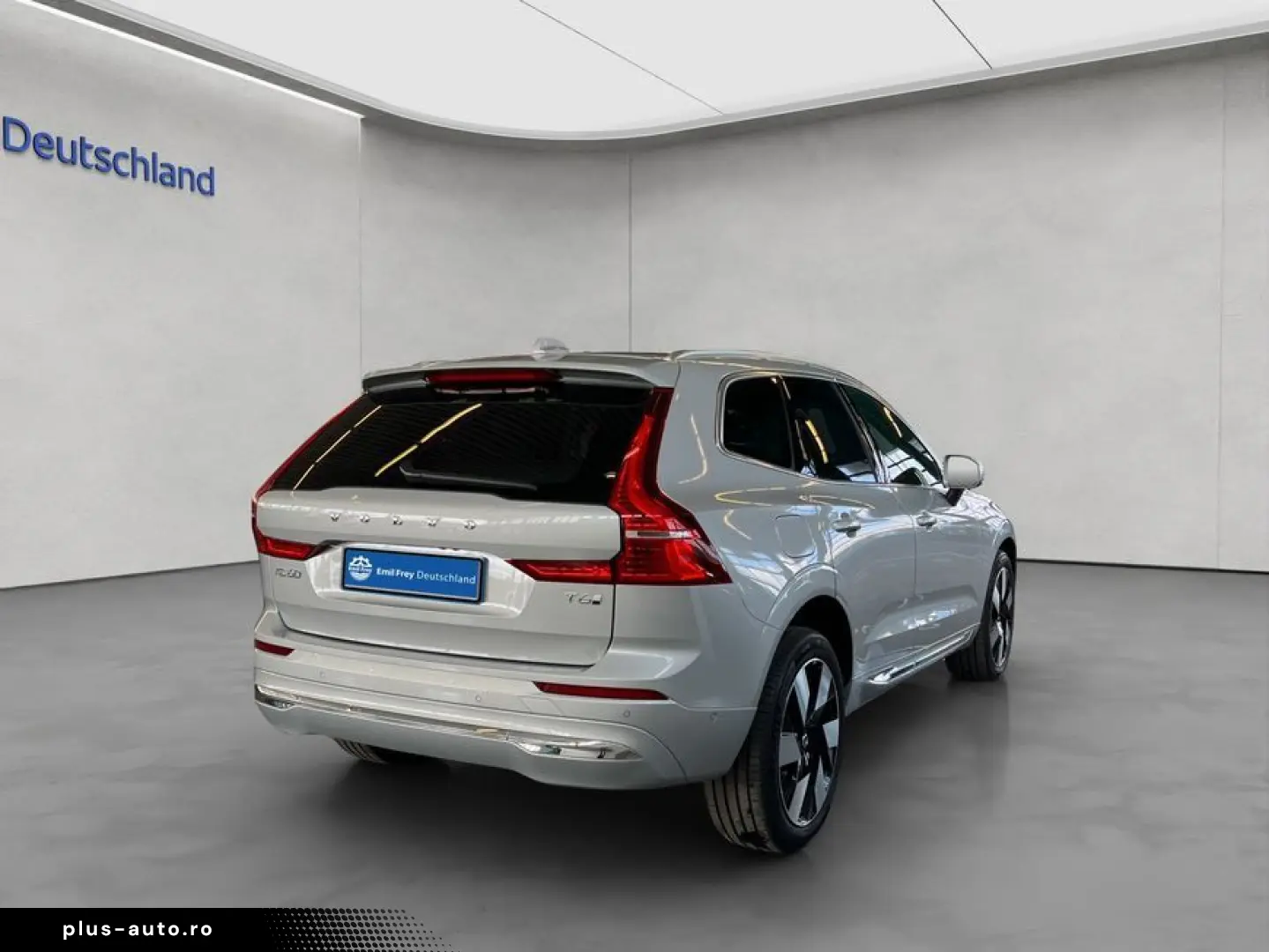 VOLVO XC60 T6 AWD Plug-in Hybrid Ultra-Bright Massages