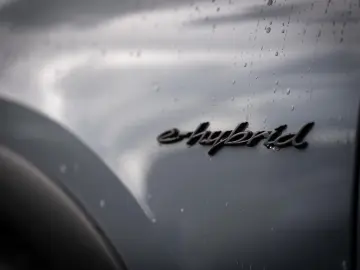 Porsche Cayenne Coupé Turbo E-Hybrid GT-Paket