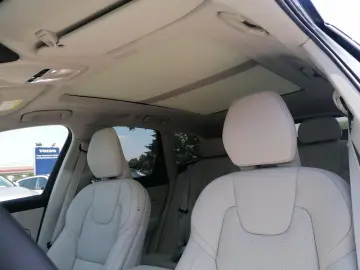 VOLVO XC60 T8 Ultra Dark   Sound-P.   4C   360    Pano