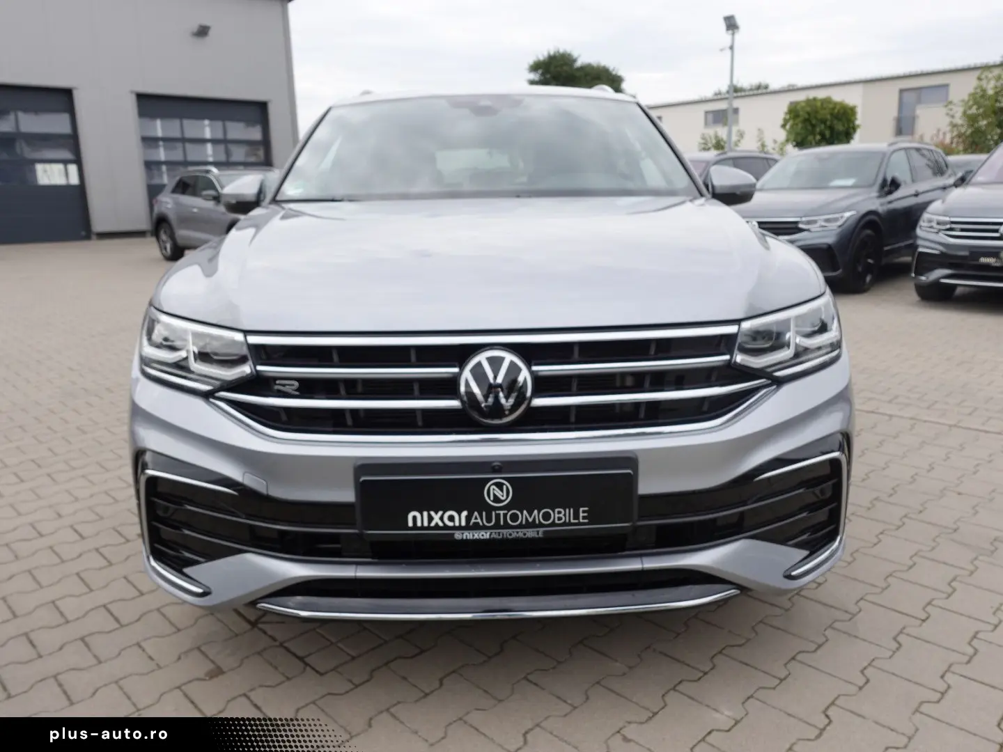 VW Tiguan 2 0 TDI Allspace 4M DSG  7-Sitzer  R-Line