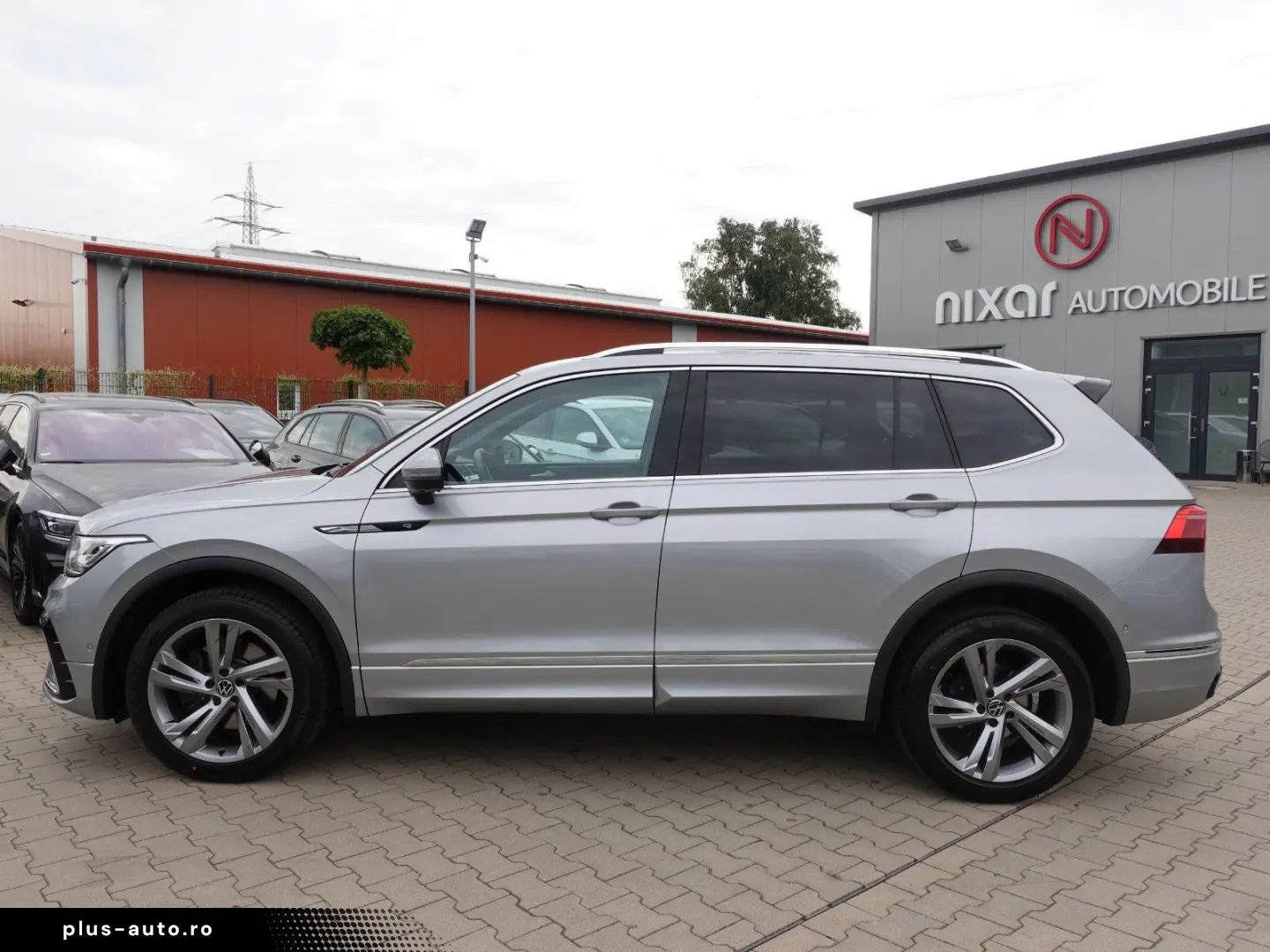 VW Tiguan 2 0 TDI Allspace 4M DSG  7-Sitzer  R-Line