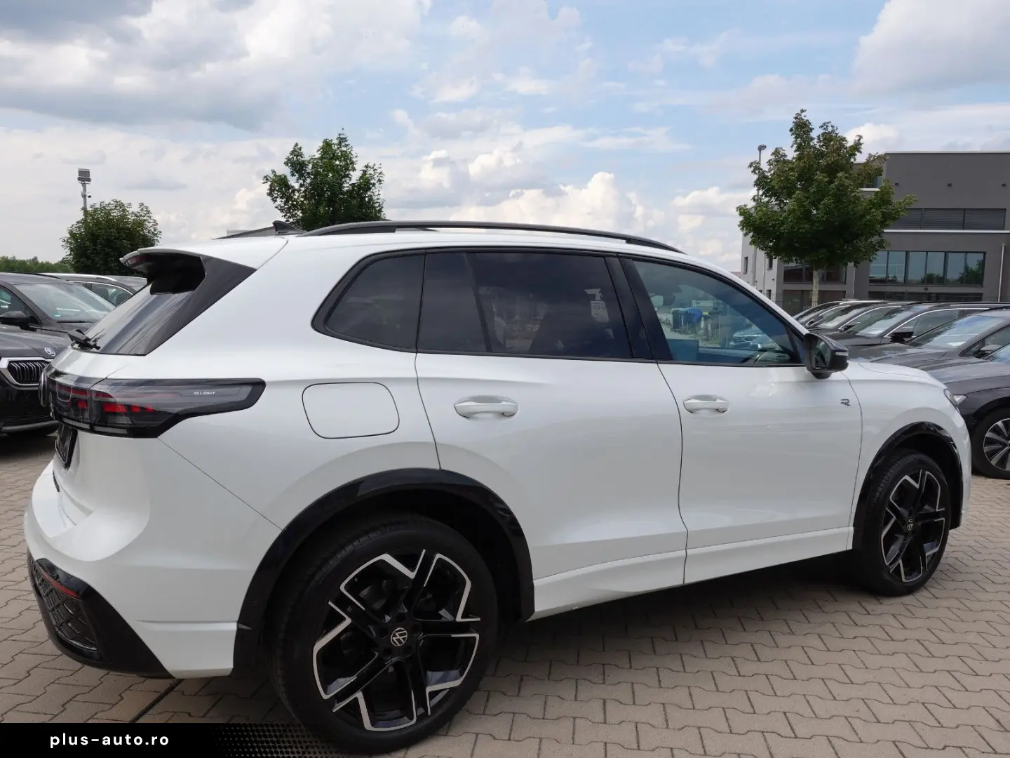 VW Tiguan 2.0 TDI 4Motion DSG R-Line Black Style