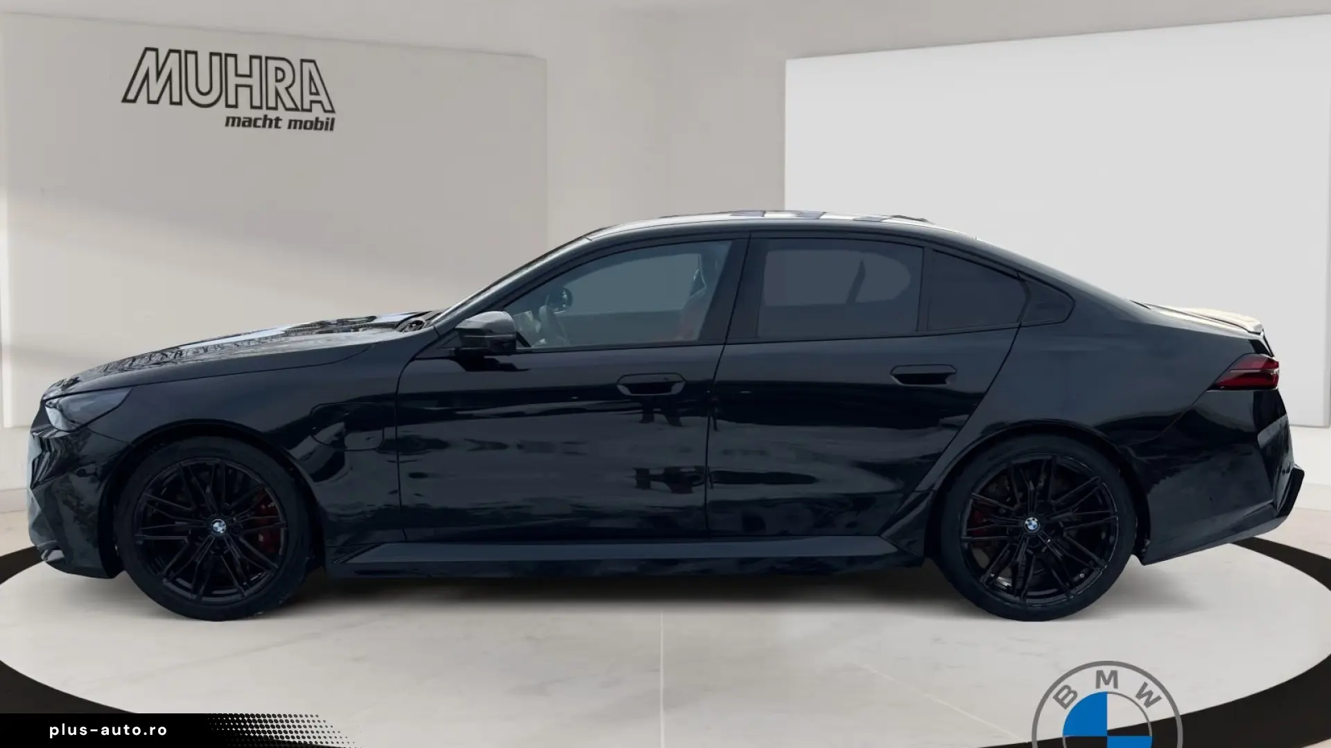 BMW M5 Limuzină 4.4 V8 Plug-in Hybrid