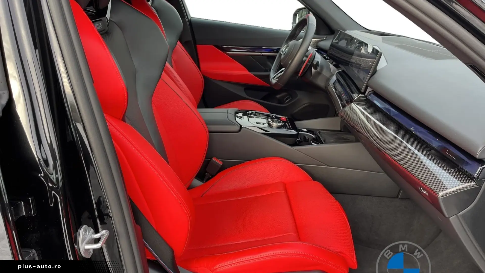 BMW M5 Limuzină 4.4 V8 Plug-in Hybrid