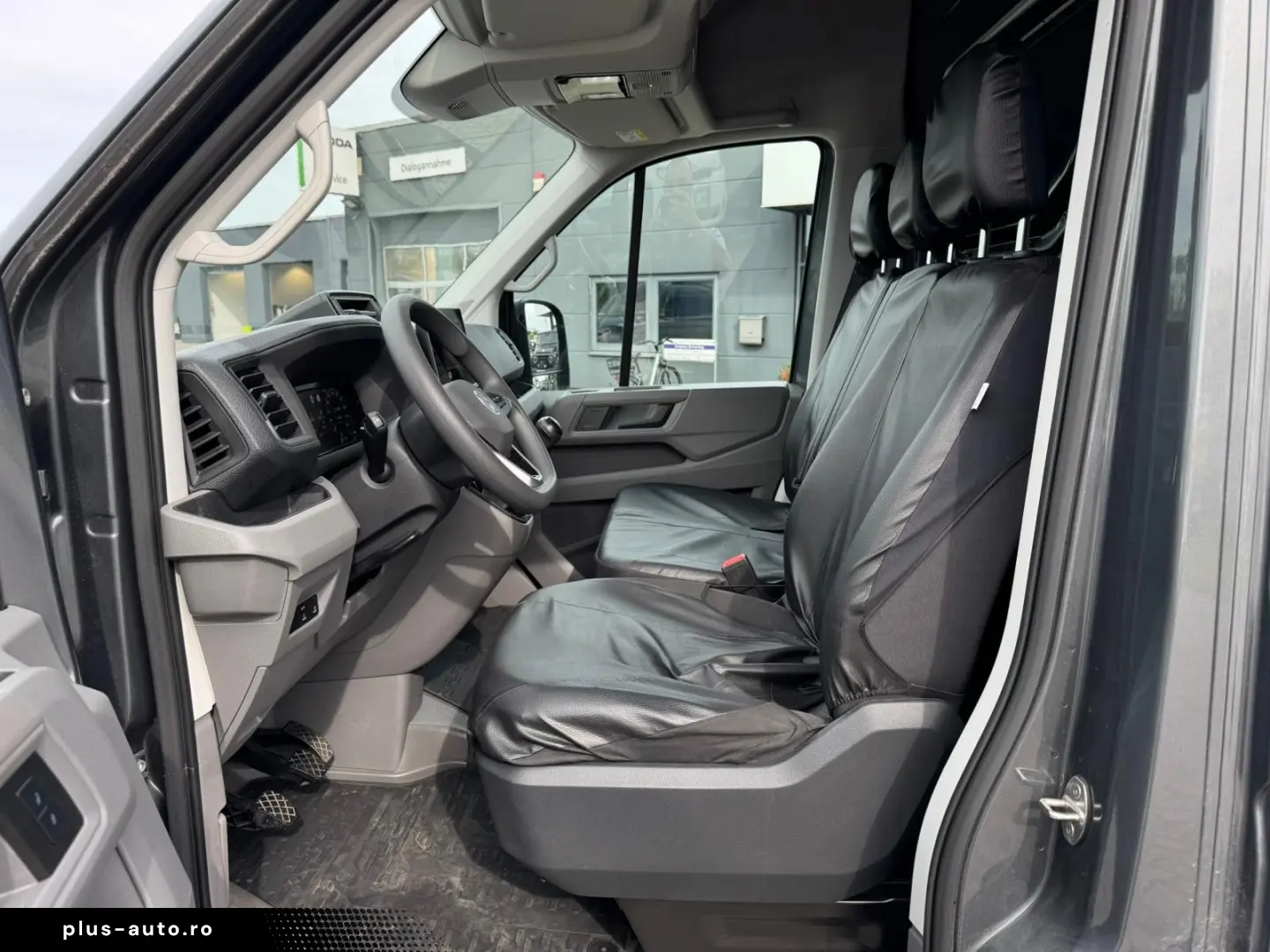 VW Crafter Kasten Kasten 35 mittellang Hochdach FWD