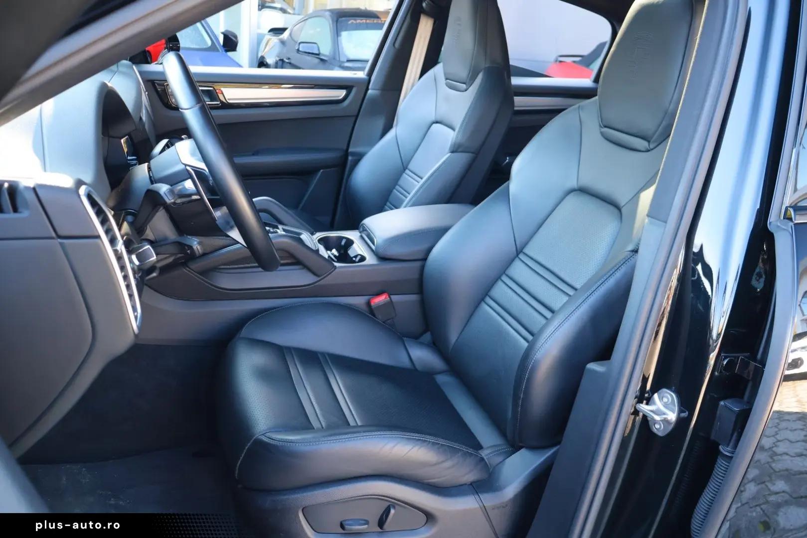 PORSCHE Cayenne Coupe E-Hybrid Platinum Edition