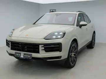 Porsche Cayenne E-Hybrid - 2024