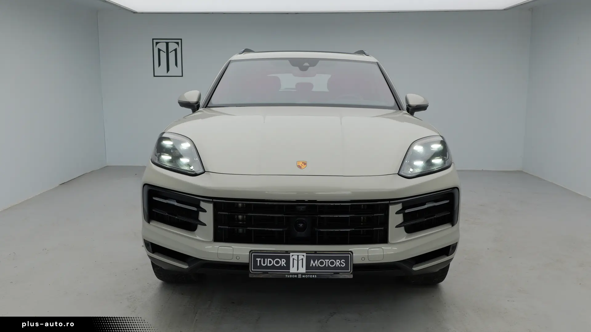 Porsche Cayenne E-Hybrid - 2024