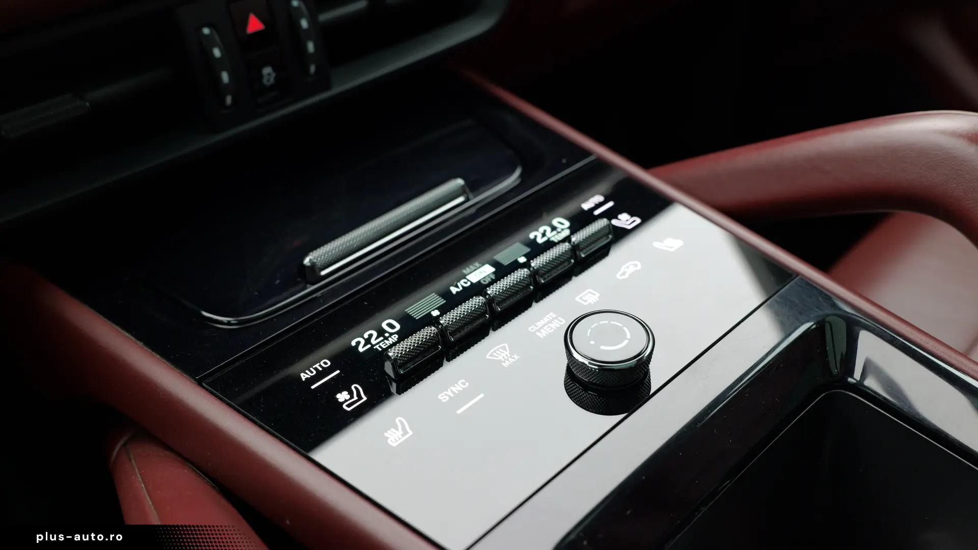 Porsche Cayenne E-Hybrid - 2024