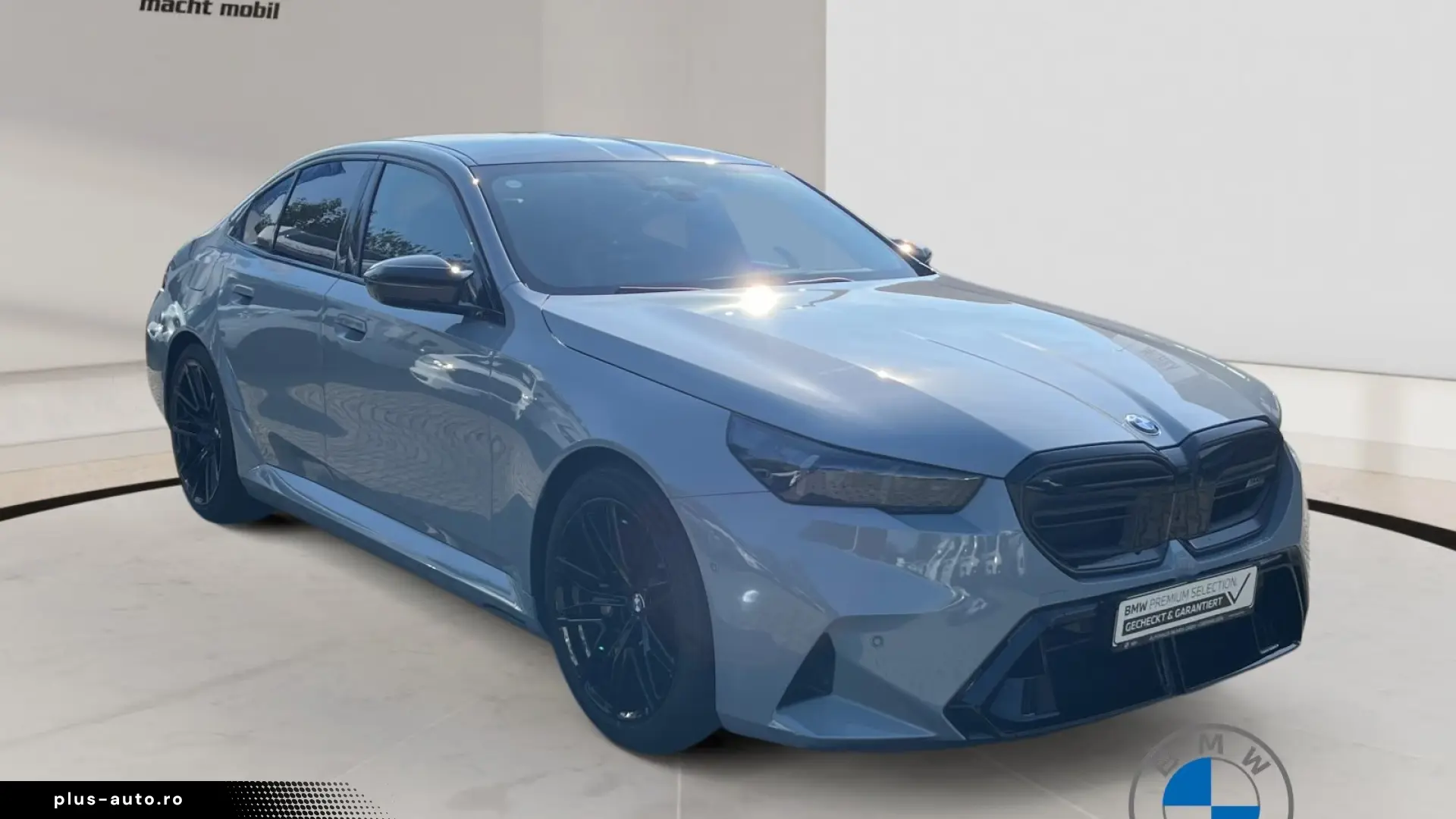 BMW M5 Limuzină 4.4 V8 Plug-in Hybrid