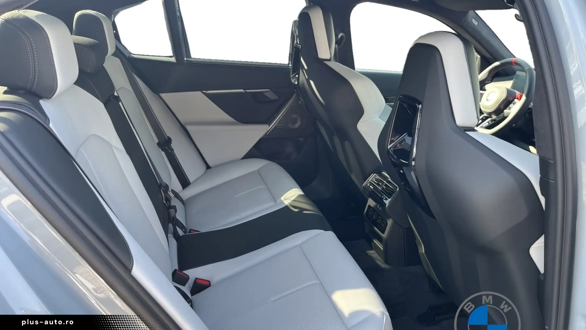 BMW M5 Limuzină 4.4 V8 Plug-in Hybrid
