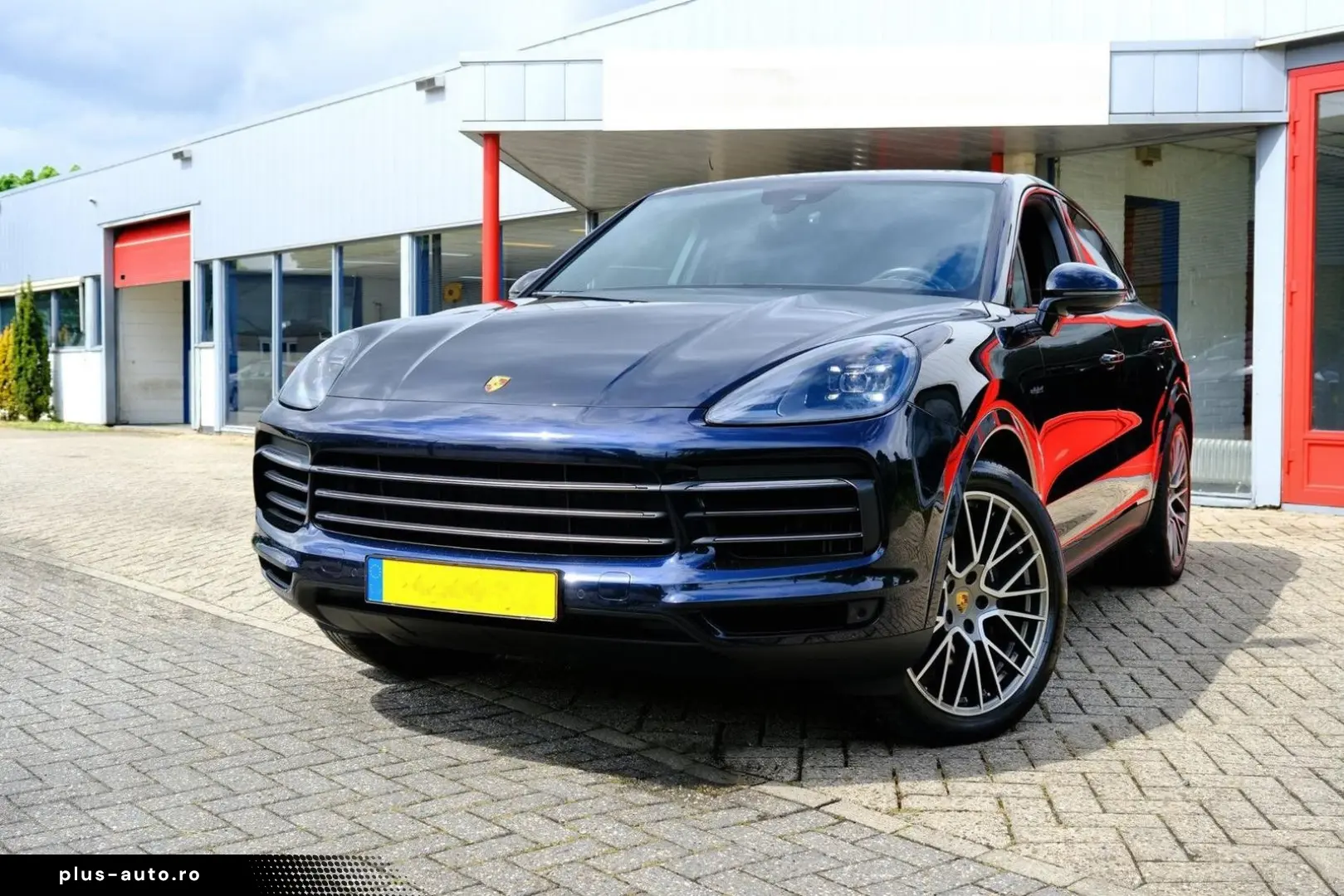 PORSCHE Cayenne Coupé 3.0 E-Hybrid Platinum Edition Aut.