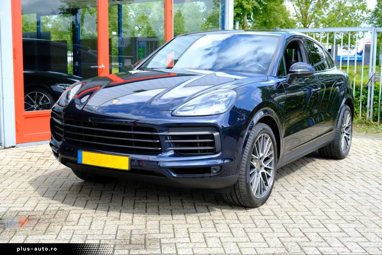 PORSCHE Cayenne Coupé 3.0 E-Hybrid Platinum Edition Aut.