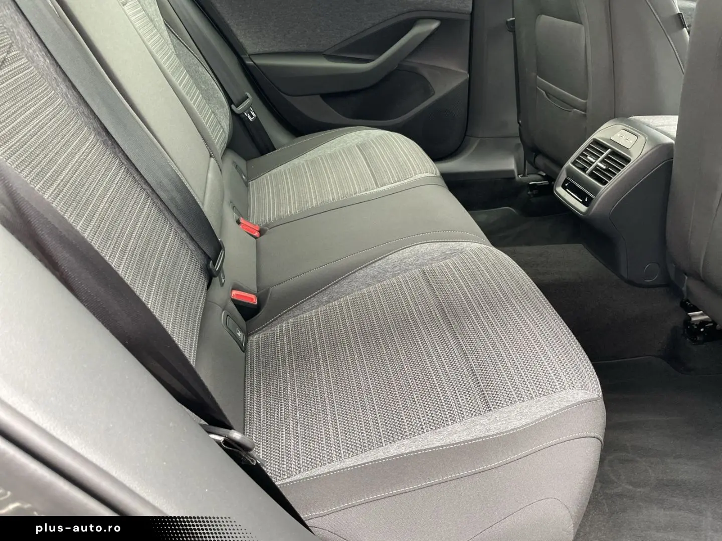 SKODA Superb Combi Selection 2.0 TSI Matrix StandHzg K