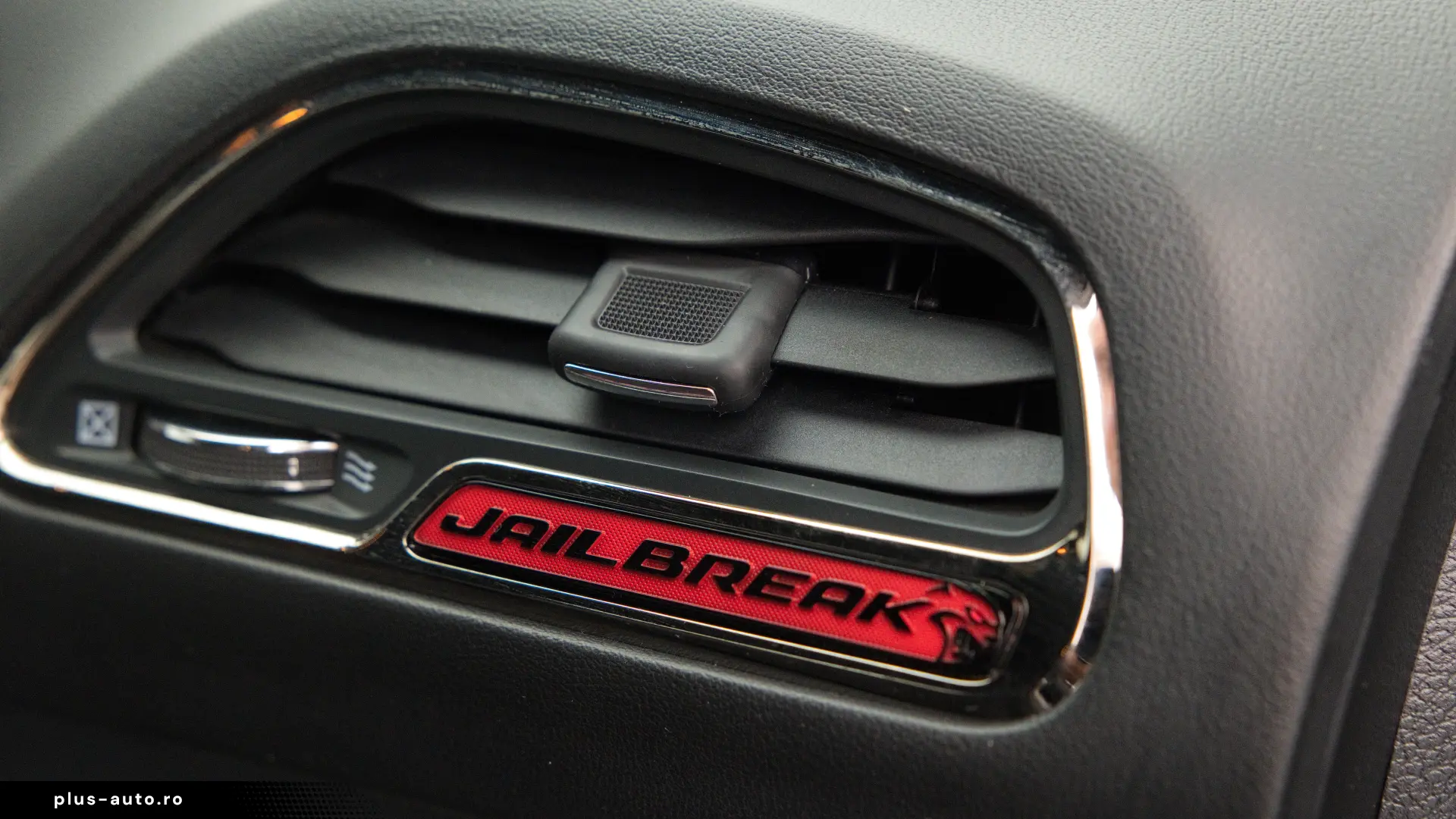 Dodge Challenger SRT Hellcat Redeye Jailbreak Widebody