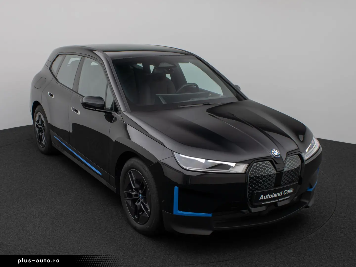 BMW iX xD40 Panorama Kamera HiFi Komfort SkyLounge
