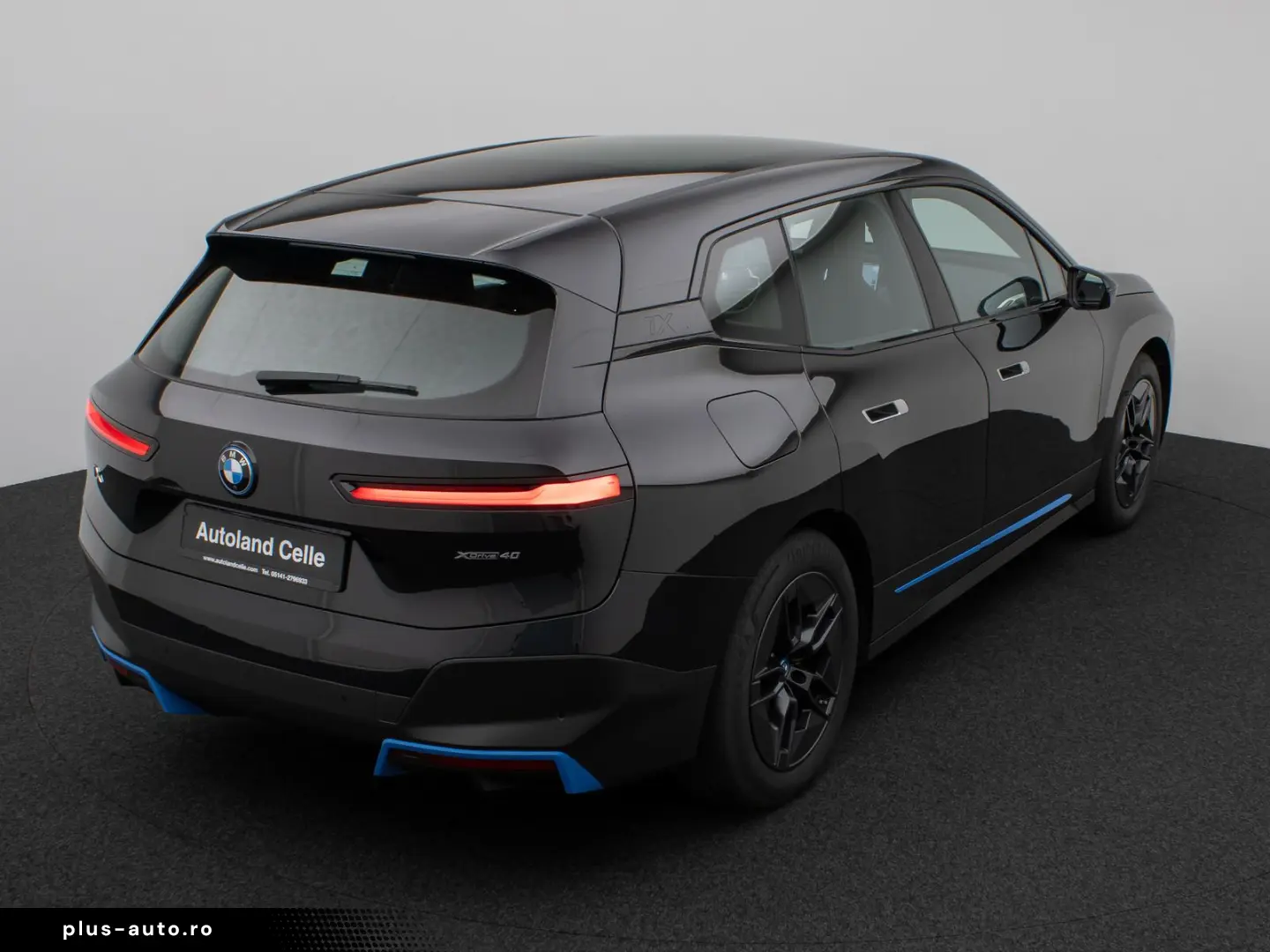 BMW iX xD40 Panorama Kamera HiFi Komfort SkyLounge