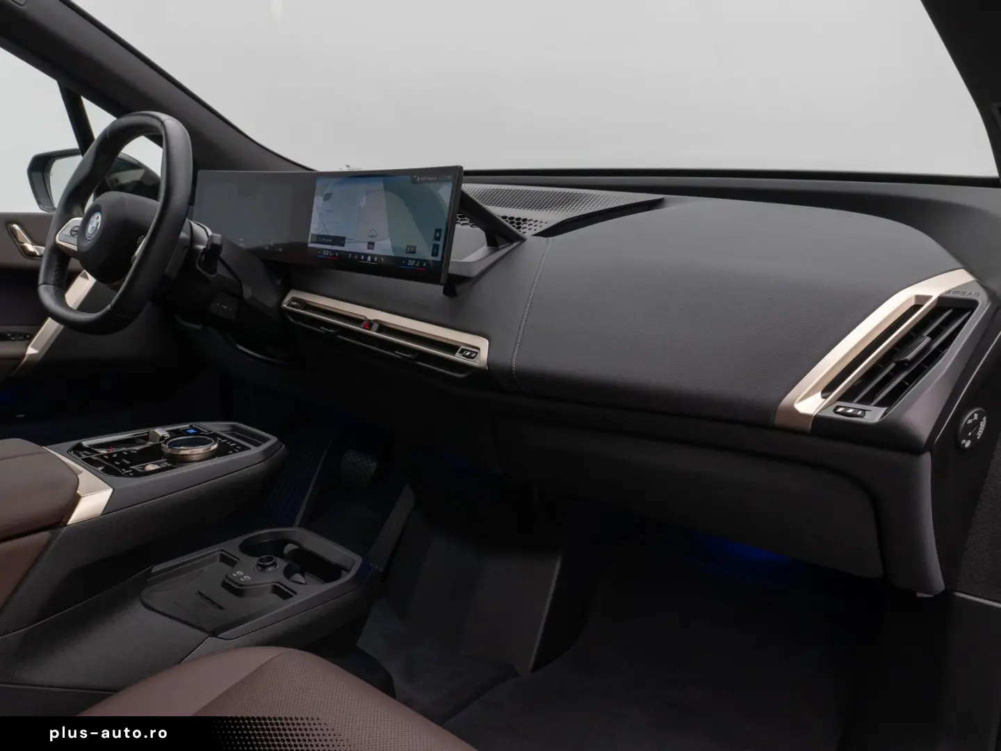 BMW iX xD40 Panorama Kamera HiFi Komfort SkyLounge
