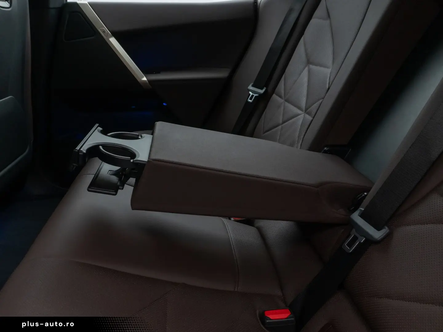 BMW iX xD40 Panorama Kamera HiFi Komfort SkyLounge