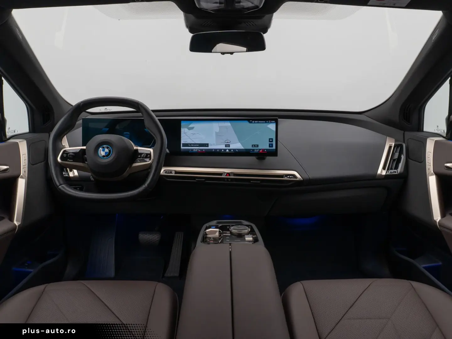 BMW iX xD40 Panorama Kamera HiFi Komfort SkyLounge