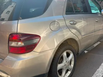 Mercedes-Benz ML 320