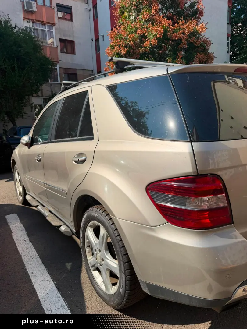Mercedes-Benz ML 320