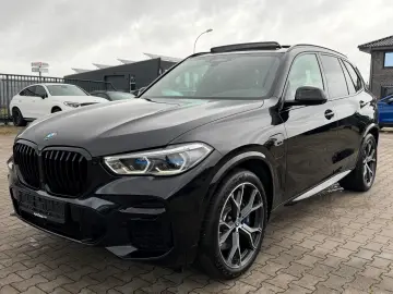 BMW X5 xDrive 45e M Sport  Skylounge   Soft close