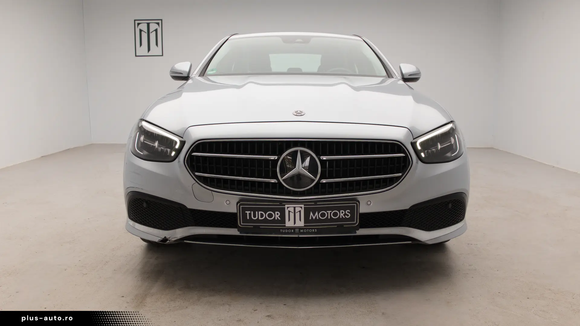 Mercedes-Benz E 300e 4matic PHEV Avantgarde