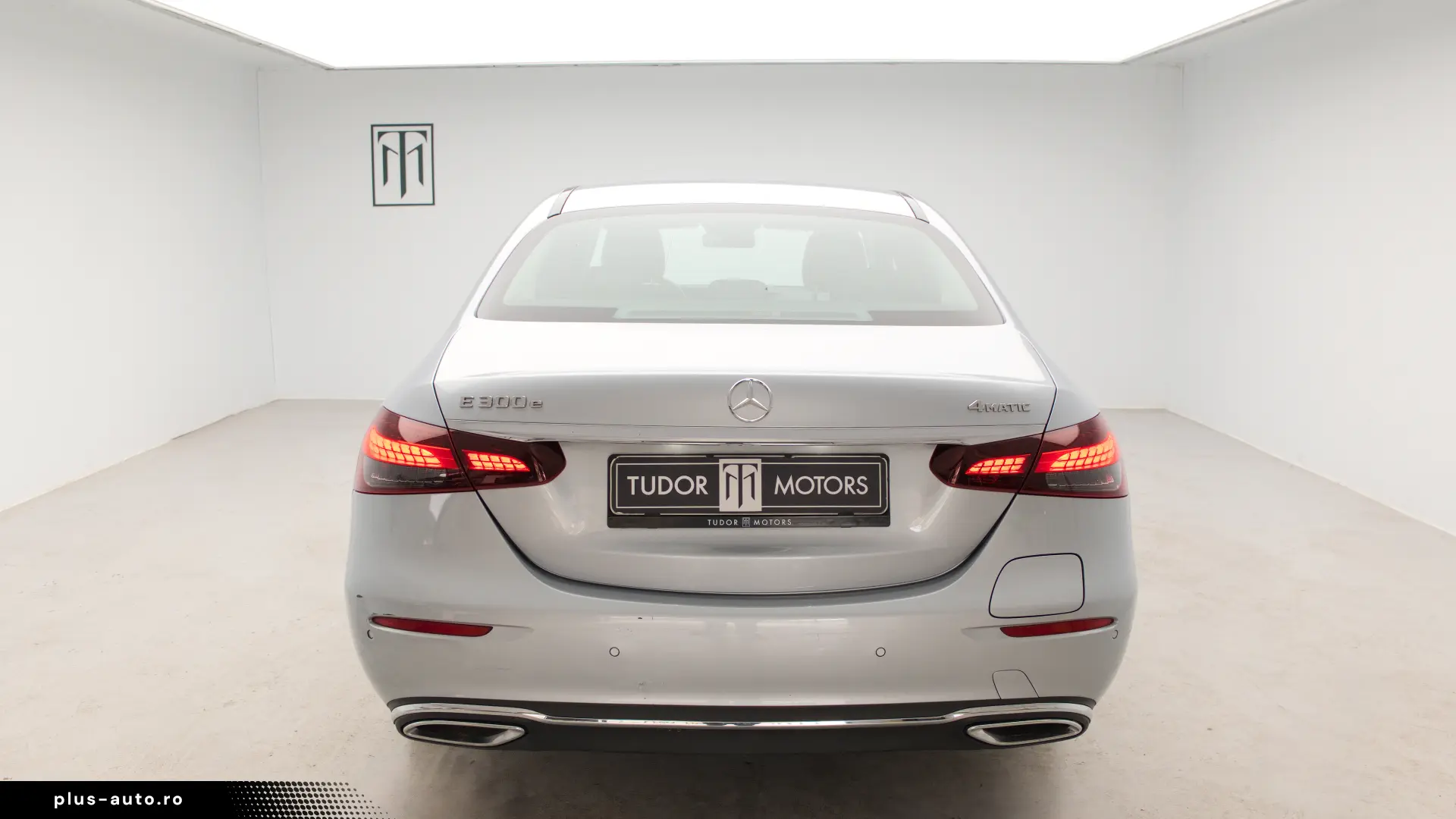 Mercedes-Benz E 300e 4matic PHEV Avantgarde