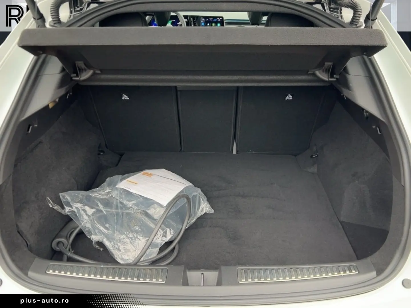 RENAULT Rafale Atelier Alpine E-Tech Plug-in Hybrid 300