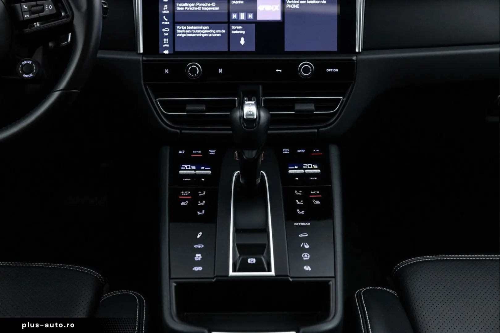 PORSCHE Macan 2022 — imagine 26
