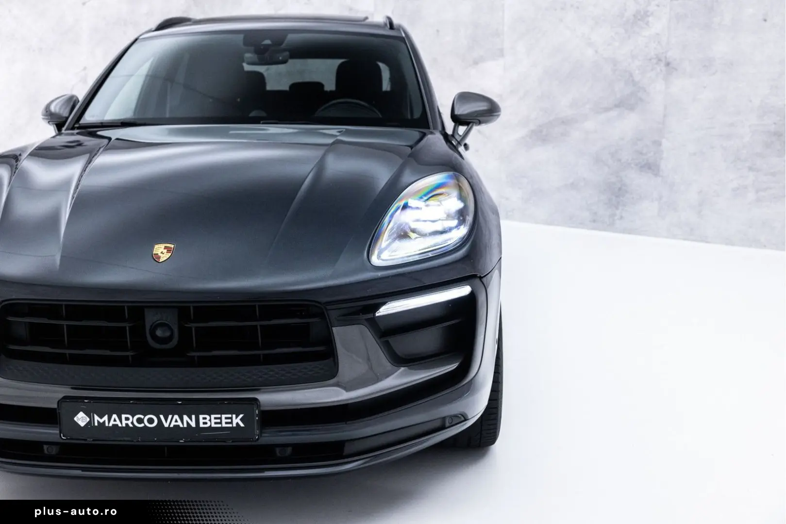 PORSCHE Macan 2022 — imagine 50