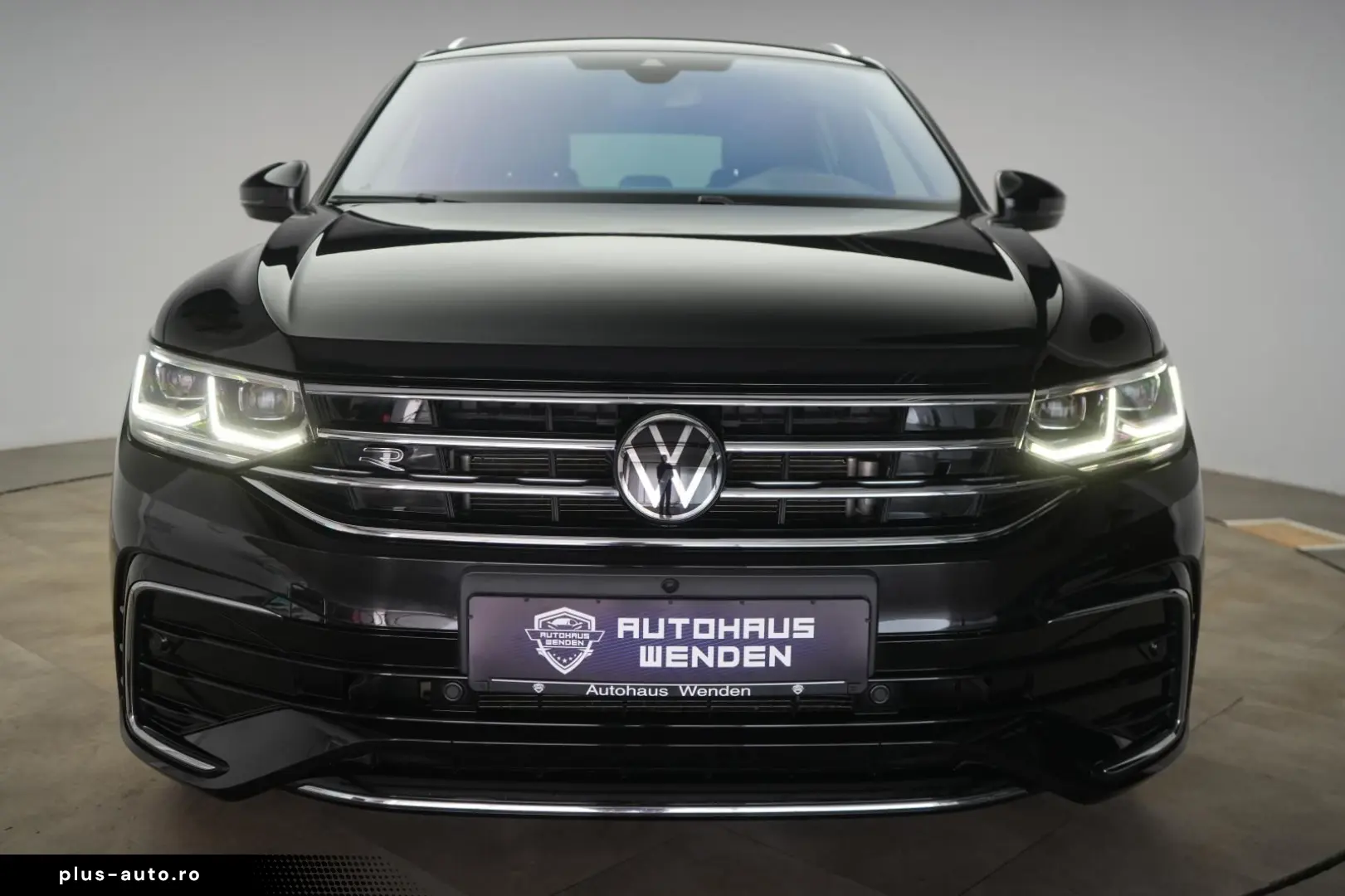 VW Tiguan 2.0 TDI 4Motion DSG R-Line ACC Kamera HUD