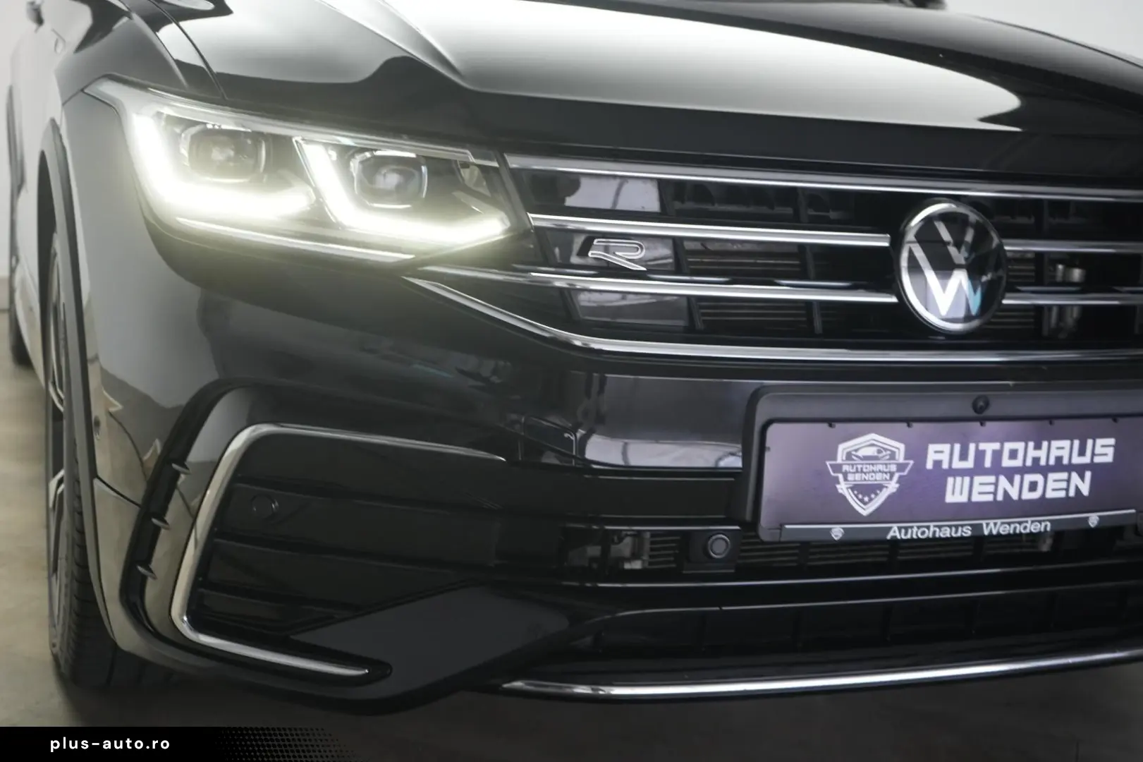 VW Tiguan 2.0 TDI 4Motion DSG R-Line ACC Kamera HUD