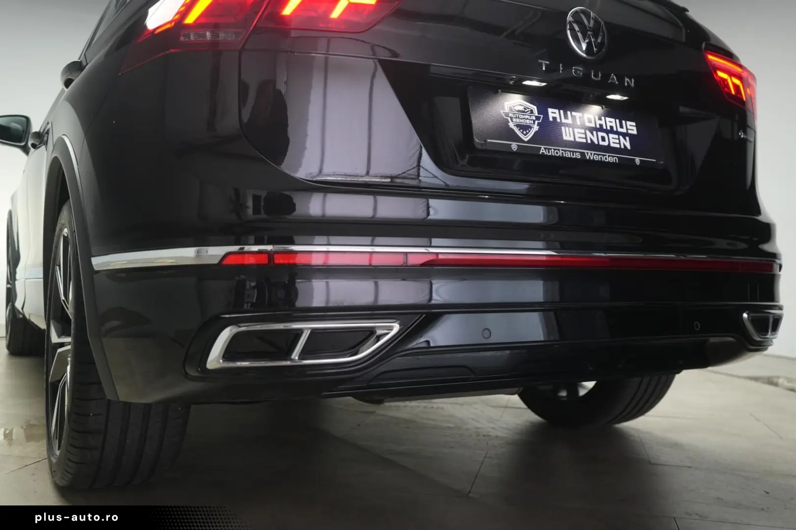 VW Tiguan 2.0 TDI 4Motion DSG R-Line ACC Kamera HUD